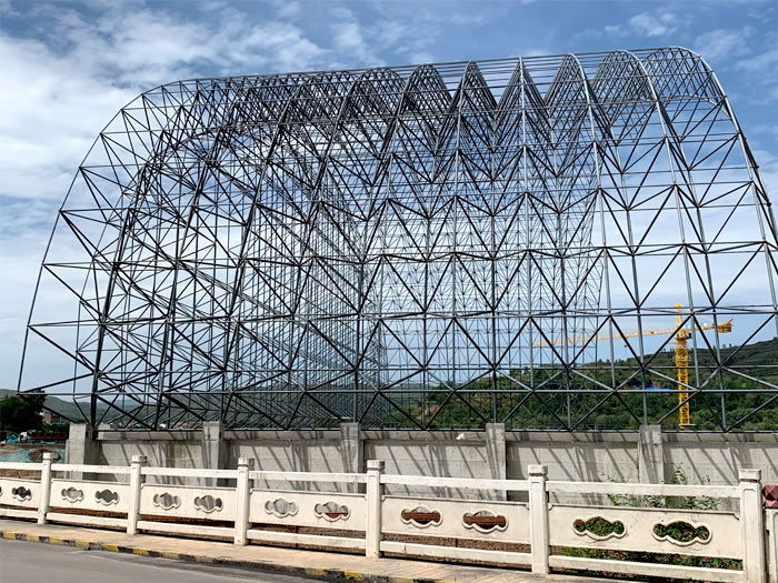 邛崃山寨矿储煤棚网架